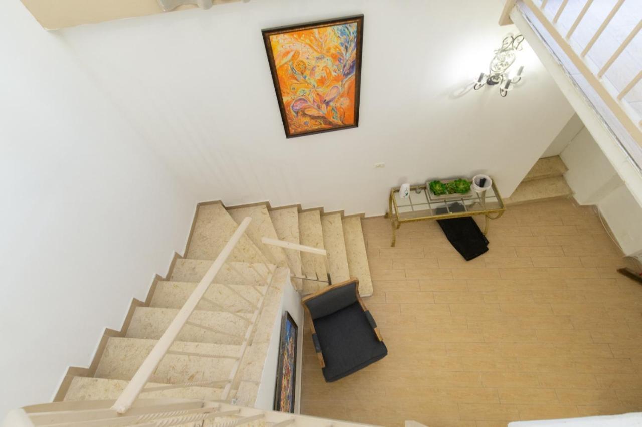 Вилла Private House 5 Bdr In Mamilla Up To 12 People ! Иерусалим Экстерьер фото