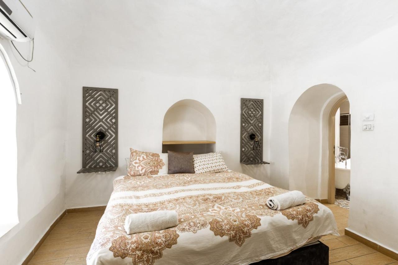 Вилла Private House 5 Bdr In Mamilla Up To 12 People ! Иерусалим Экстерьер фото