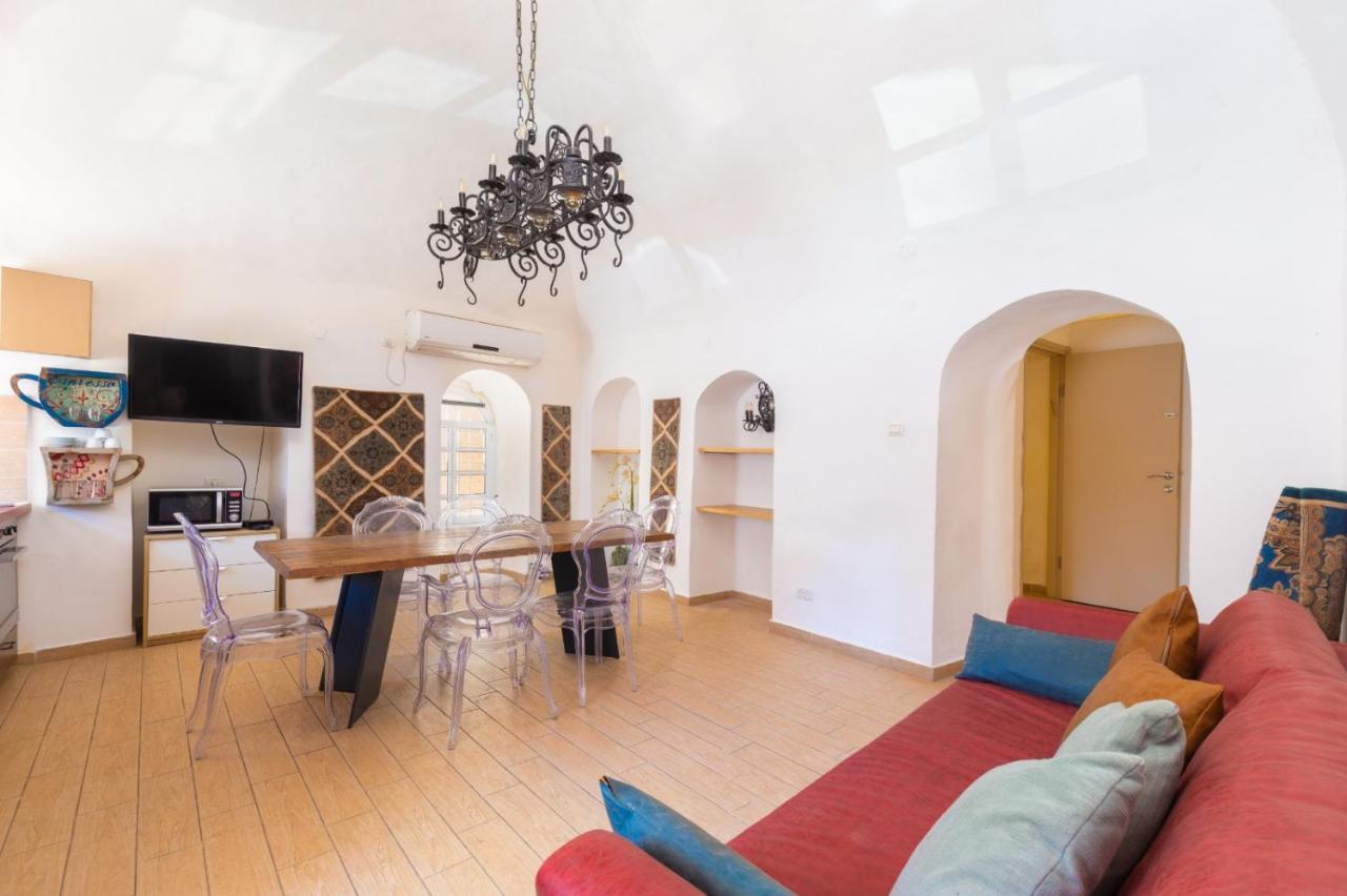 Вилла Private House 5 Bdr In Mamilla Up To 12 People ! Иерусалим Экстерьер фото