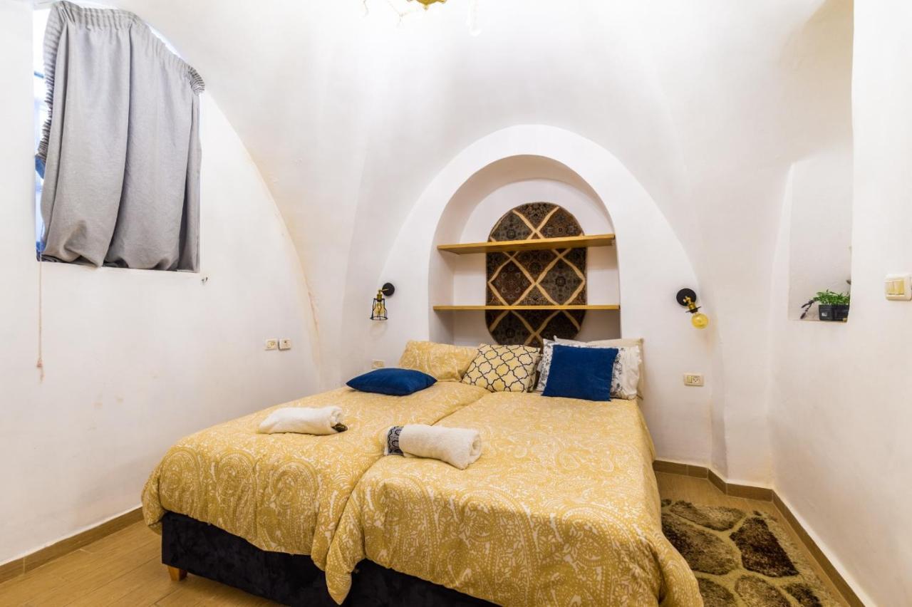 Вилла Private House 5 Bdr In Mamilla Up To 12 People ! Иерусалим Экстерьер фото